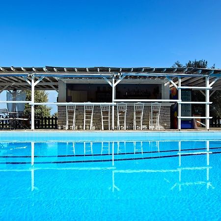 Hotel Ledra Marathókampos Eksteriør billede