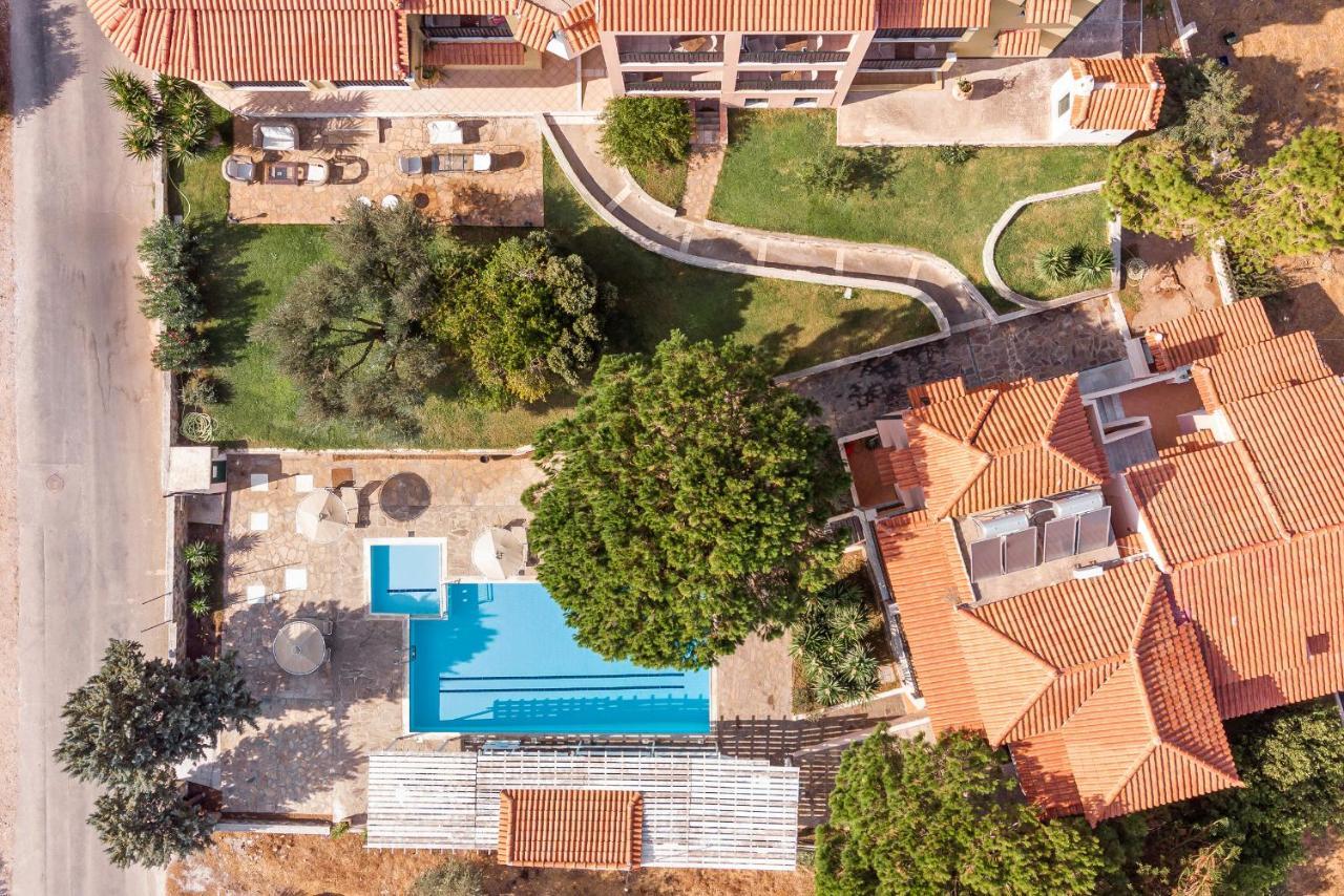 Hotel Ledra Marathókampos Eksteriør billede