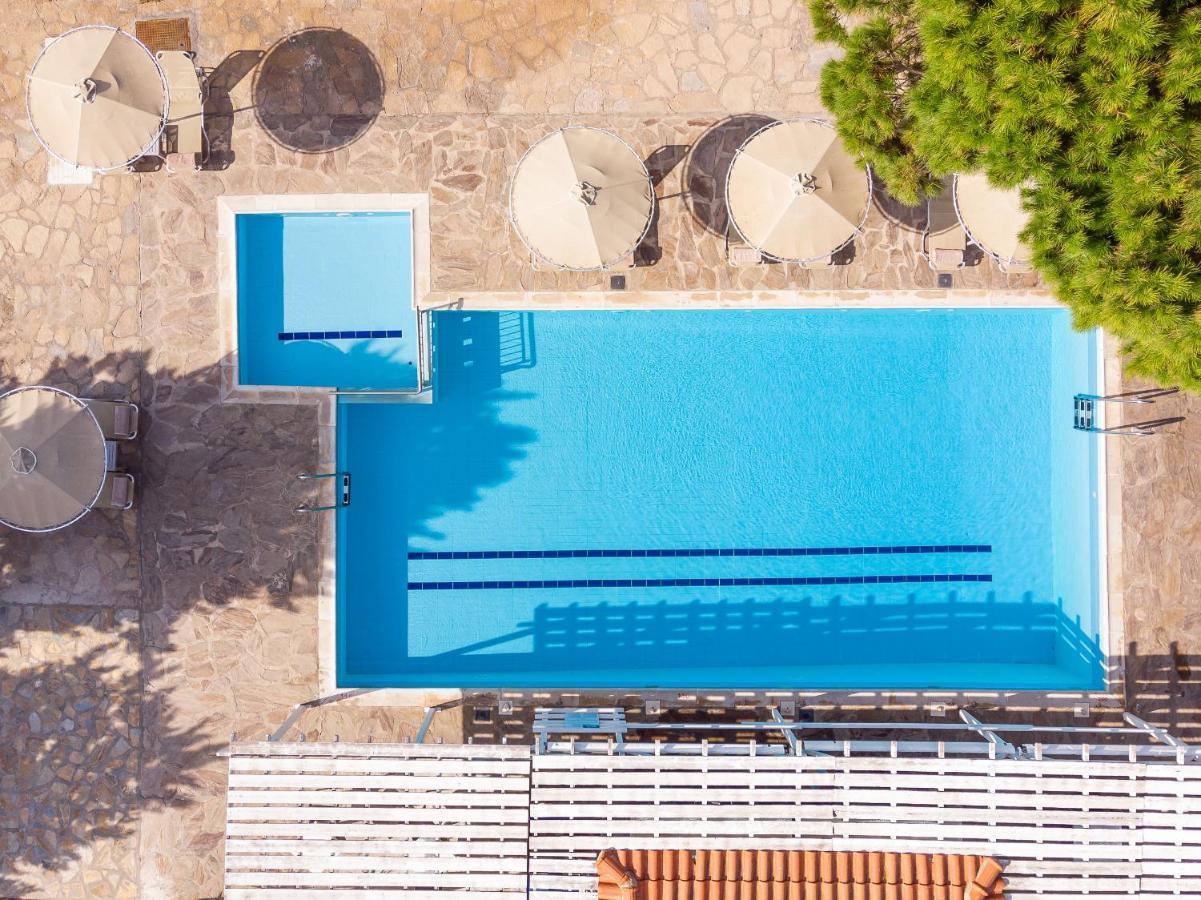 Hotel Ledra Marathókampos Eksteriør billede