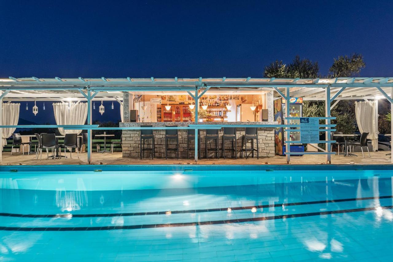 Hotel Ledra Marathókampos Eksteriør billede