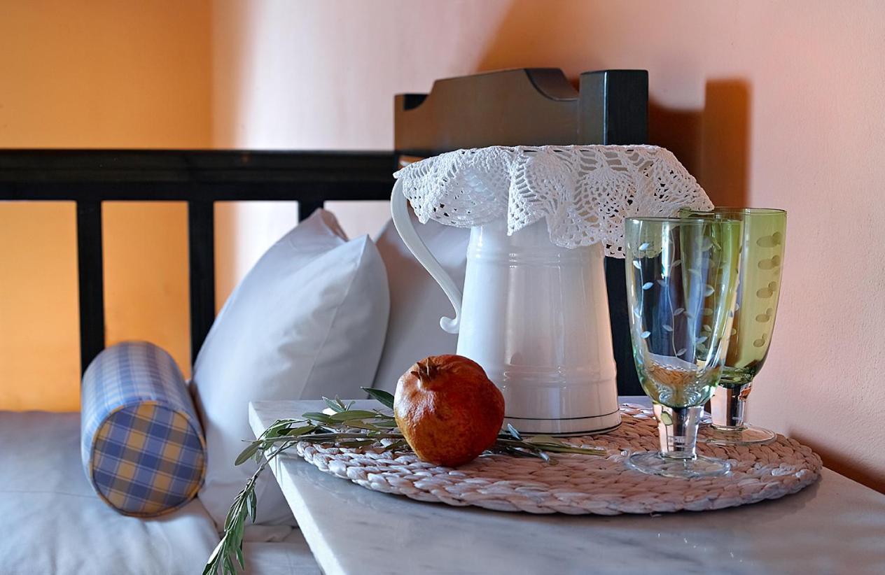 Hotel Ledra Marathókampos Eksteriør billede