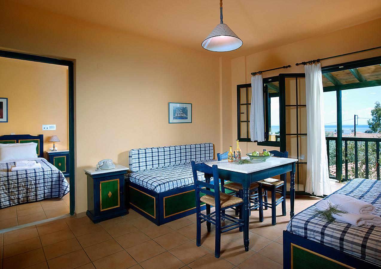 Hotel Ledra Marathókampos Eksteriør billede